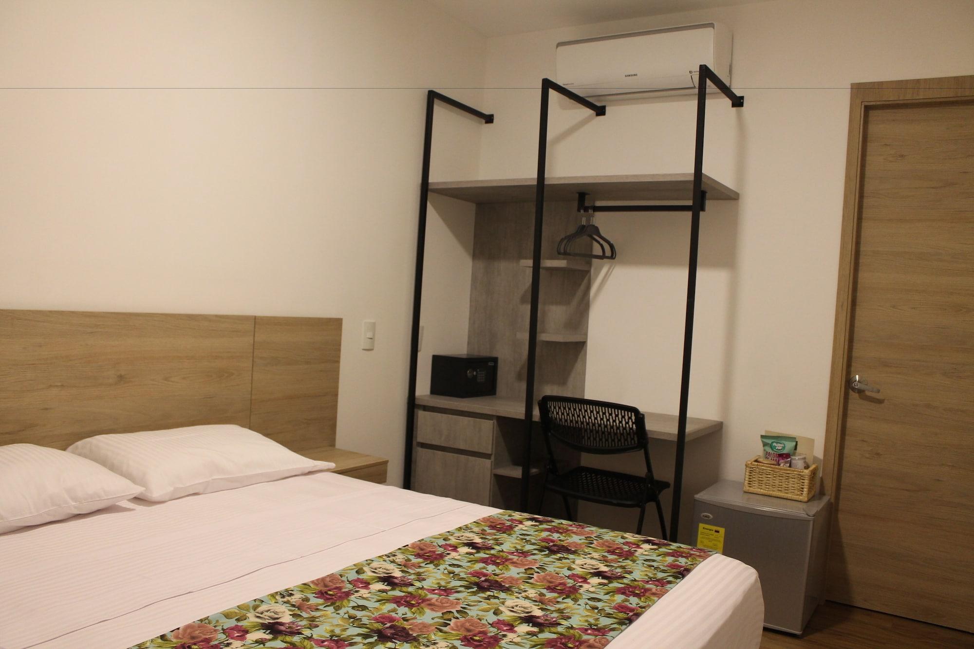 Poma Rosa 4* Medellin