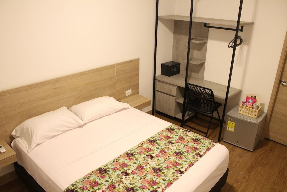 Pomarosa Hotel 4*